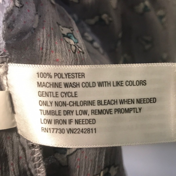 Woman’s gray top w/ bunnies size XXL by Mossimo - Picture 3 of 8